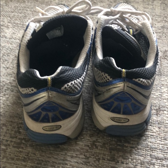 Saucony Arch lock sneakers , great for flat footed runners - Picture 5 of 8